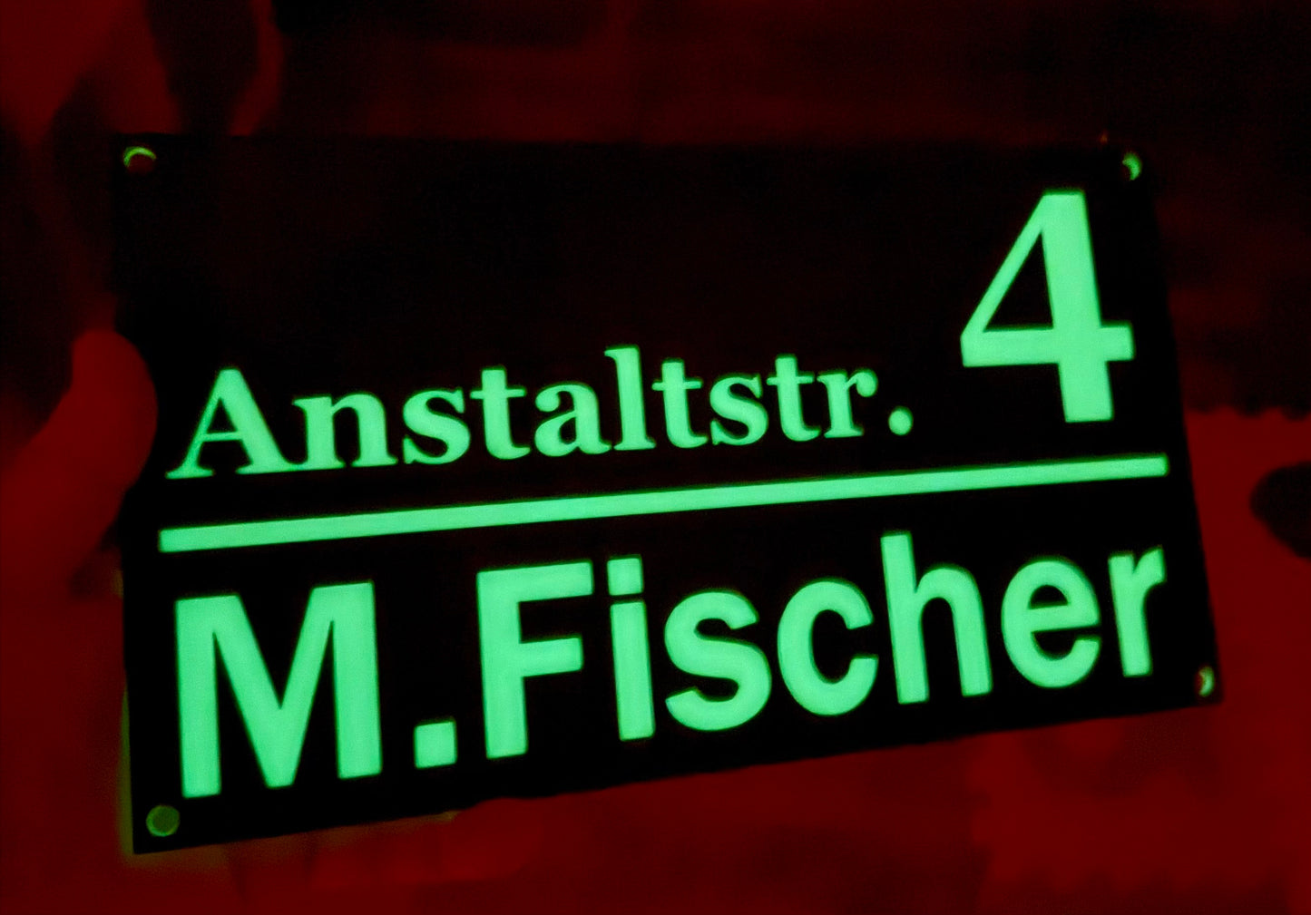 Schild Hausnummer mit Namen