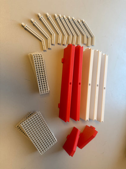 Boxenmauer / Fangzaun für die Rennbahn  Carrera Digital ca. 98cm...neues Modell !!