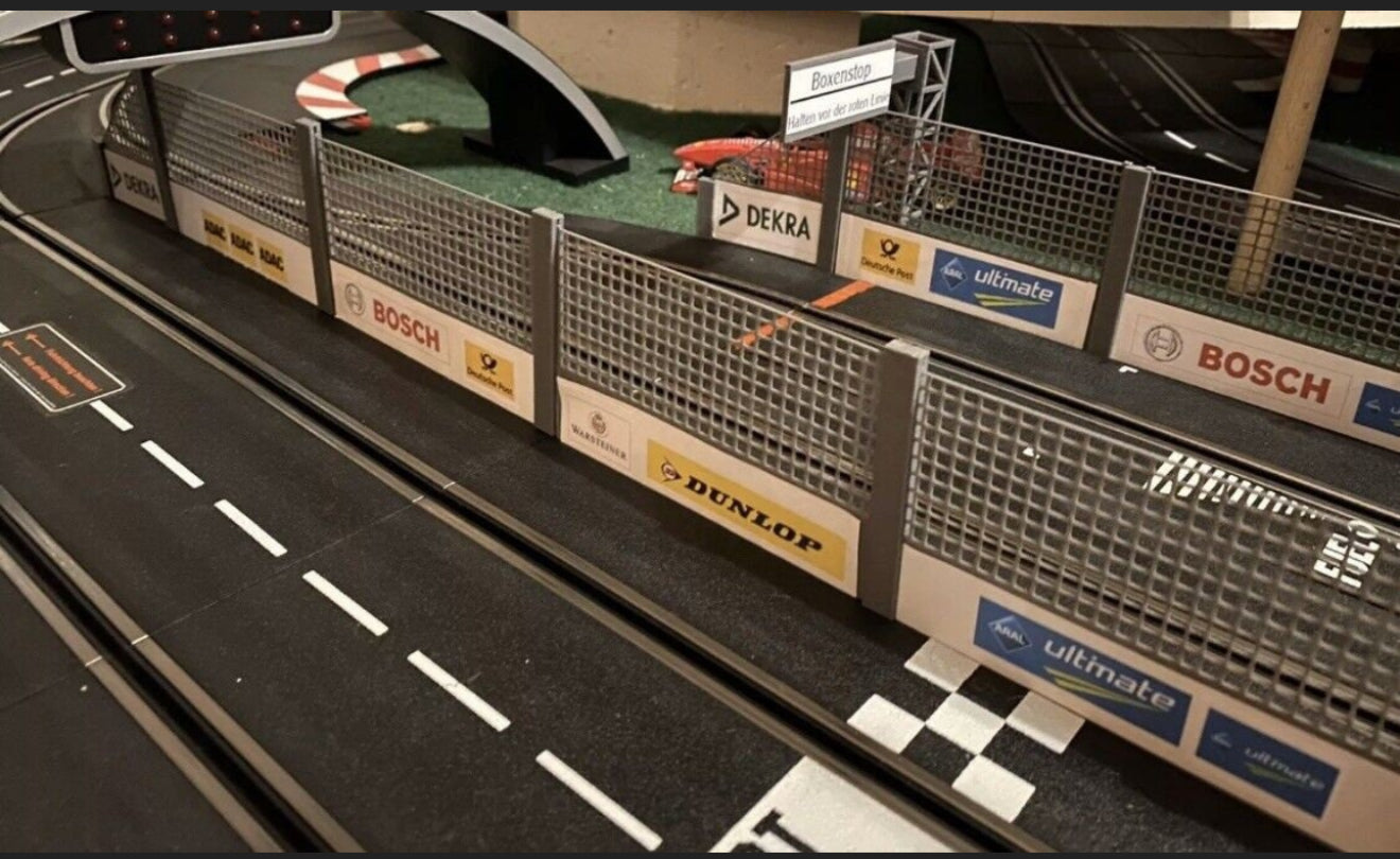 Boxenmauer für die Rennbahn - Carrera digital 124 / 132 ... Länge ca. 93cm
